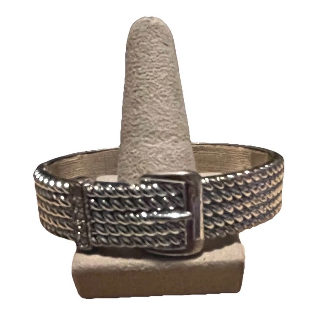 WOMENS VINTAGE SILVER PLATED BELT BUCKLE DESIGN BANGLE BRACELET
